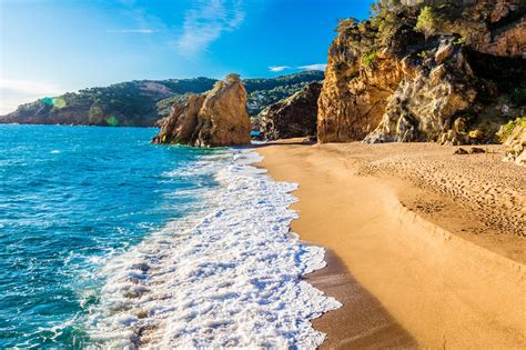 Brava Beach .